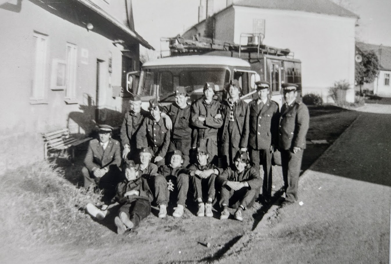 1984-Pocatky_druzstvo dorostu