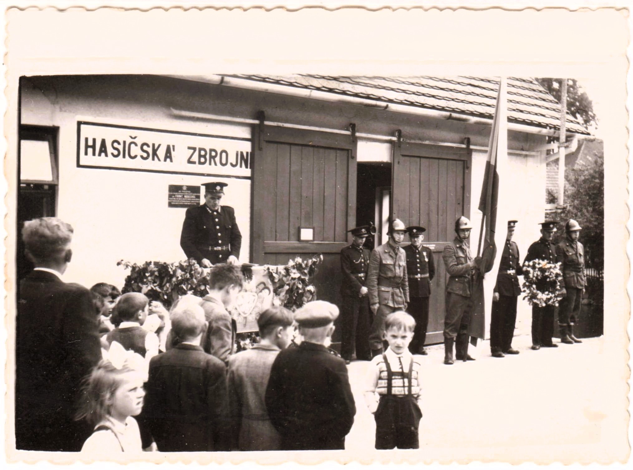 Hasičská zbrojnice_1945